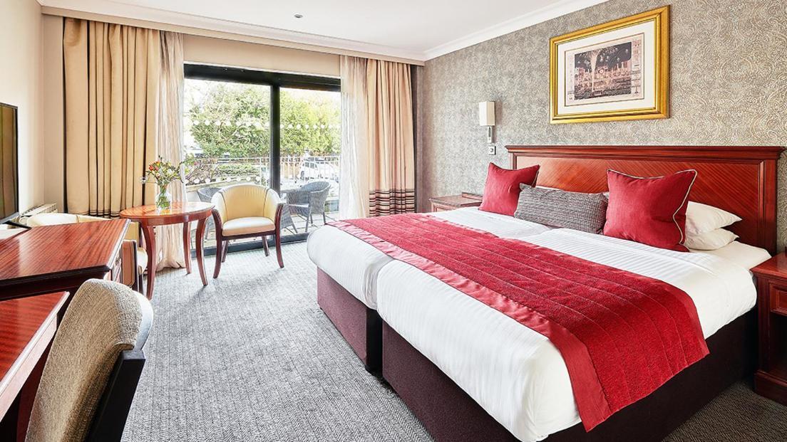 St. Pierre Park Hotel & Golf Saint Peter Port ภายนอก รูปภาพ