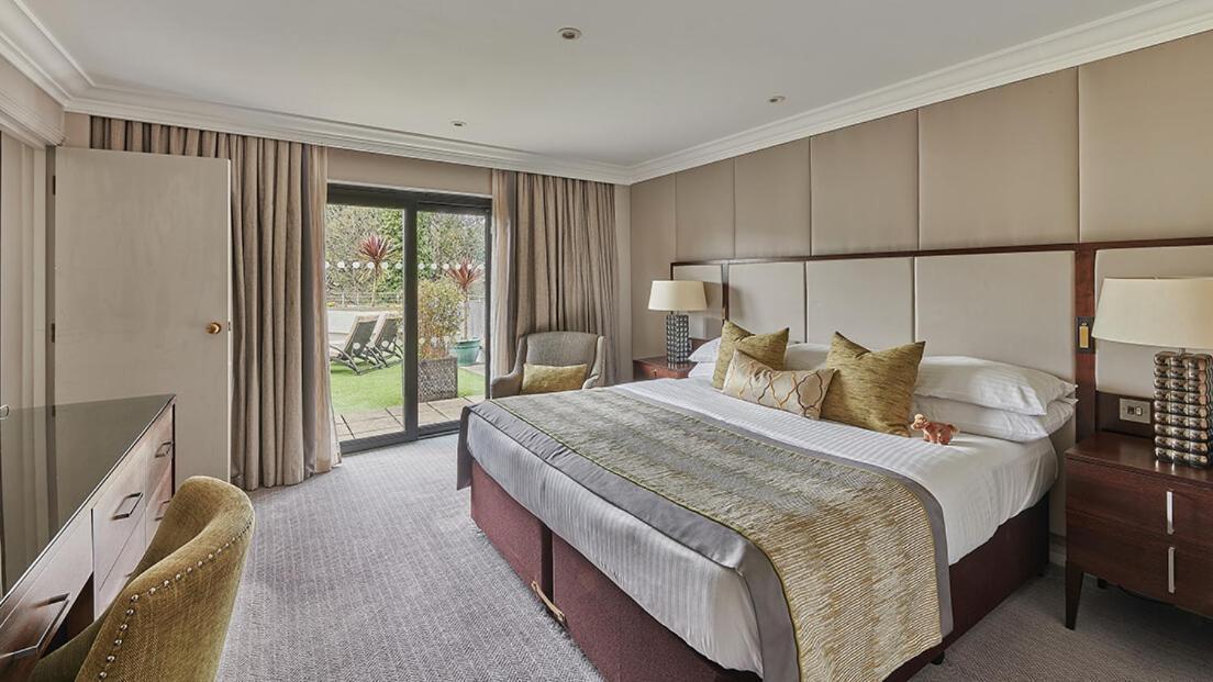 St. Pierre Park Hotel & Golf Saint Peter Port ภายนอก รูปภาพ
